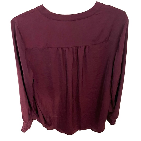 Alfani Deep Burgundy V-Neck Blouse With Gathered Cuffs. Size XL. EUC. - Picture 8 of 15